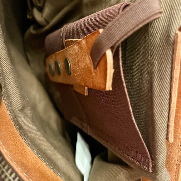 NWT -YIPEE KIYAY TOTE by STS - DARK BROWN - Picture 13 of 16